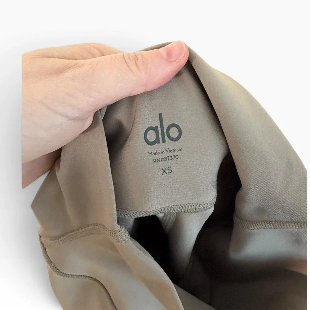 Alo Yoga Beige 7/8 High-Waist Airlift Leggings XS RN87370